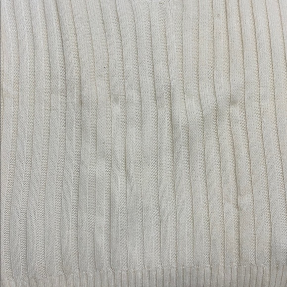 GAP Off-White Ribbed Sweater - Picture 3 of 5